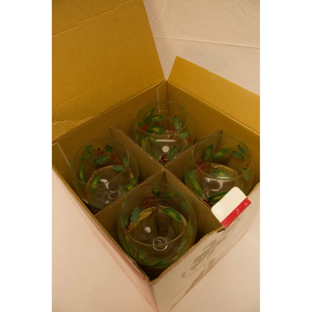 Block Basics Poinsettia Hand Painted All Purpose Goblets Set of 4 Christmas Wine